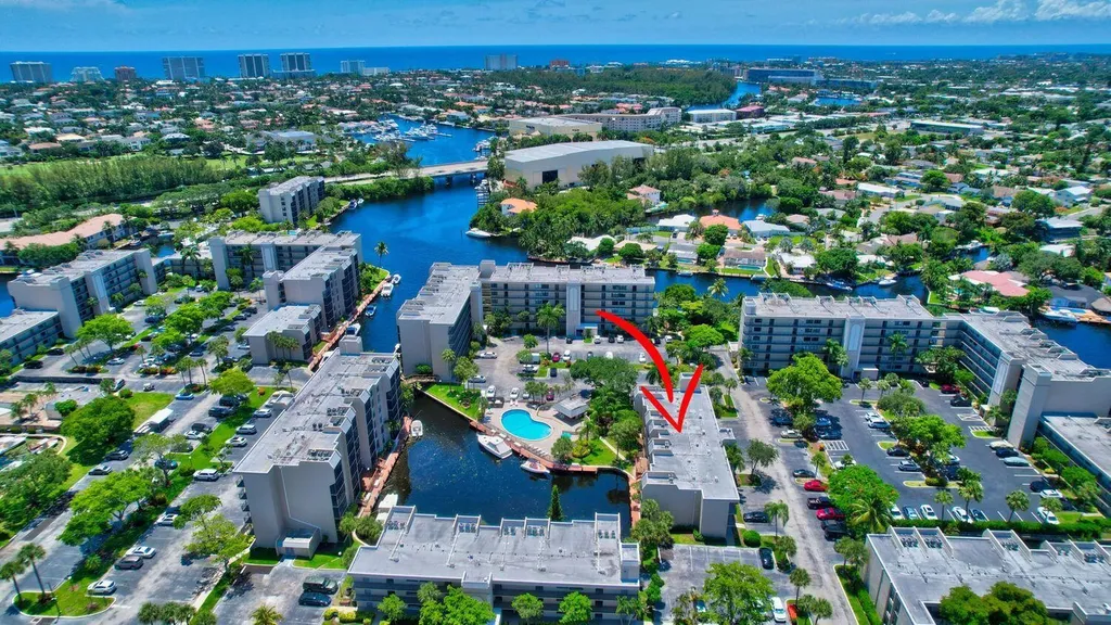 11 Royal Palm Way Boca Raton FL 33432