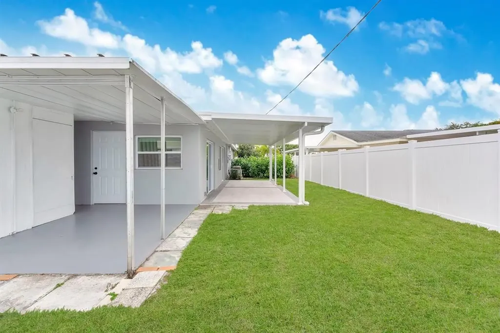 1115 Stillwater Drive Jupiter FL 33458