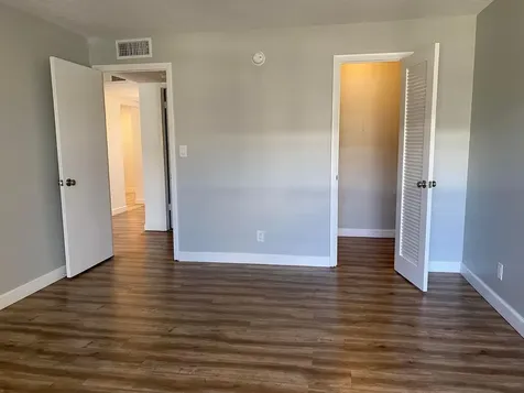 11 Royal Palm Way Boca Raton FL 33432