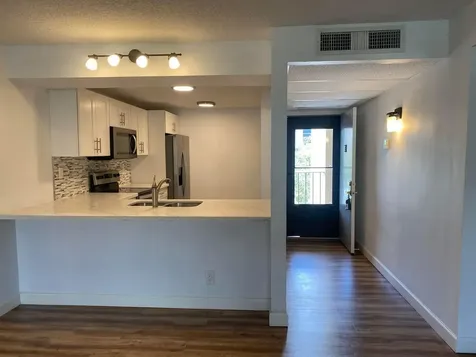 11 Royal Palm Way Boca Raton FL 33432