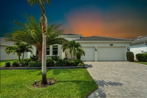 9939 Great Barrier Trail Boynton Beach FL 33473