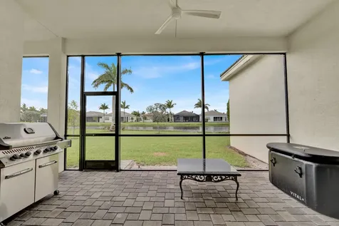 9939 Great Barrier Trail Boynton Beach FL 33473
