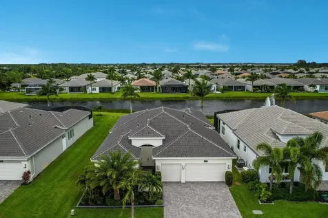 9939 Great Barrier Trail Boynton Beach FL 33473