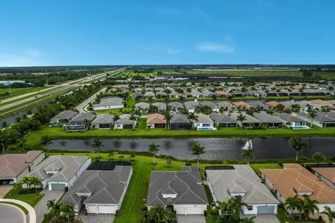9939 Great Barrier Trail Boynton Beach FL 33473