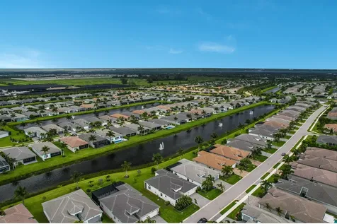 9939 Great Barrier Trail Boynton Beach FL 33473