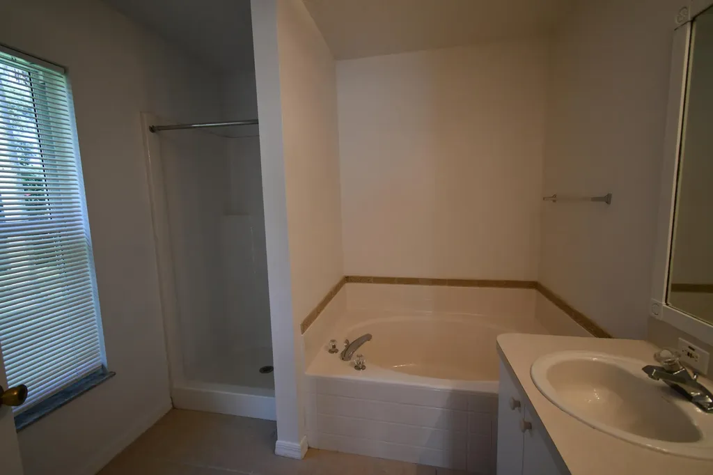 2547 SW Kenilworth Street SW Port St Lucie FL 34953