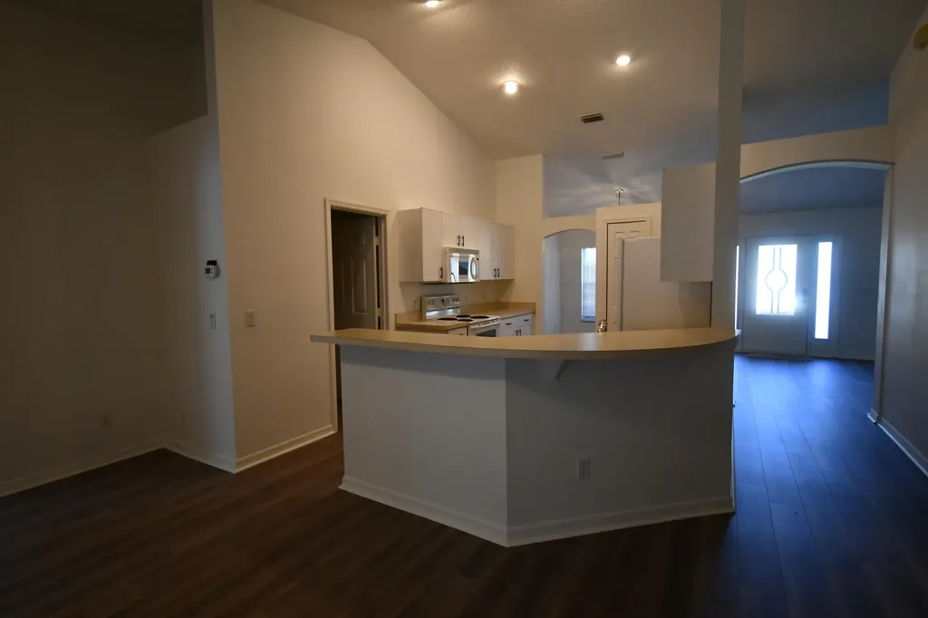 2547 SW Kenilworth Street SW Port St Lucie FL 34953