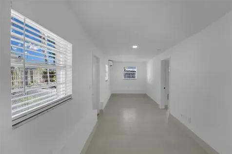 812 NE 4th Avenue Pompano Beach FL 33060
