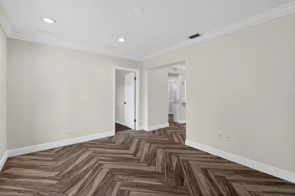 8580 NW 12th Street Pembroke Pines FL 33024
