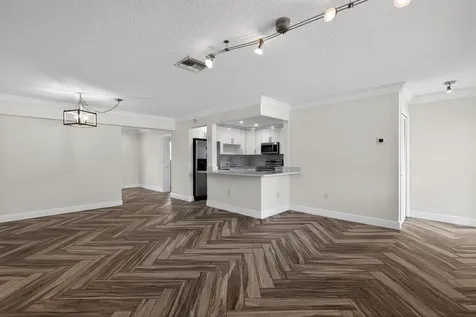 8580 NW 12th Street Pembroke Pines FL 33024