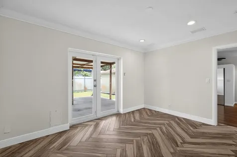 8580 NW 12th Street Pembroke Pines FL 33024