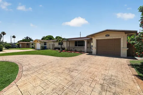 8580 NW 12th Street Pembroke Pines FL 33024