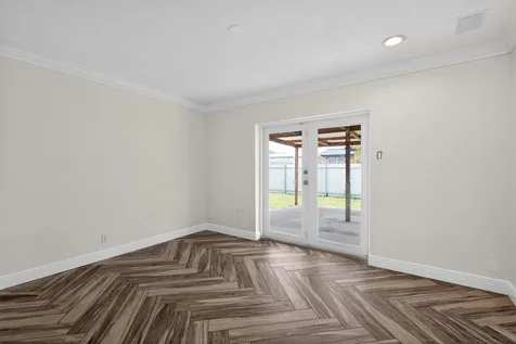8580 NW 12th Street Pembroke Pines FL 33024