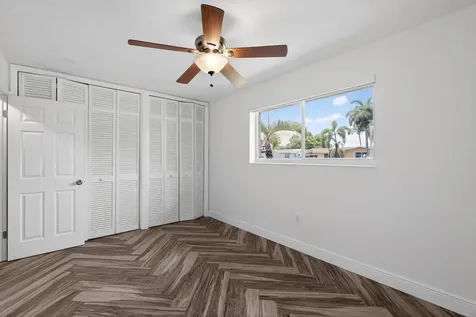 8580 NW 12th Street Pembroke Pines FL 33024