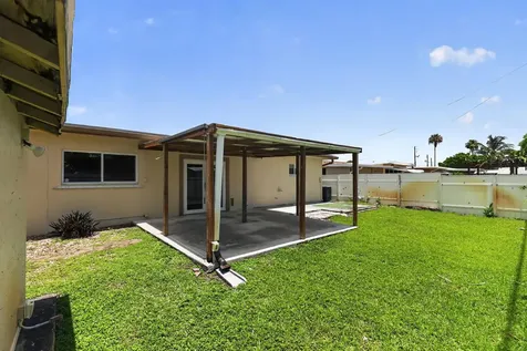 8580 NW 12th Street Pembroke Pines FL 33024