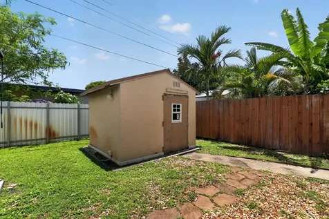 8580 NW 12th Street Pembroke Pines FL 33024
