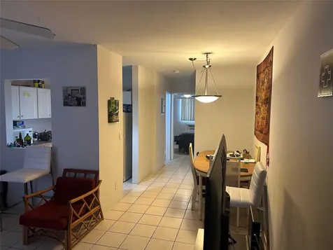 301 E Mcnab Road E Pompano Beach FL 33060