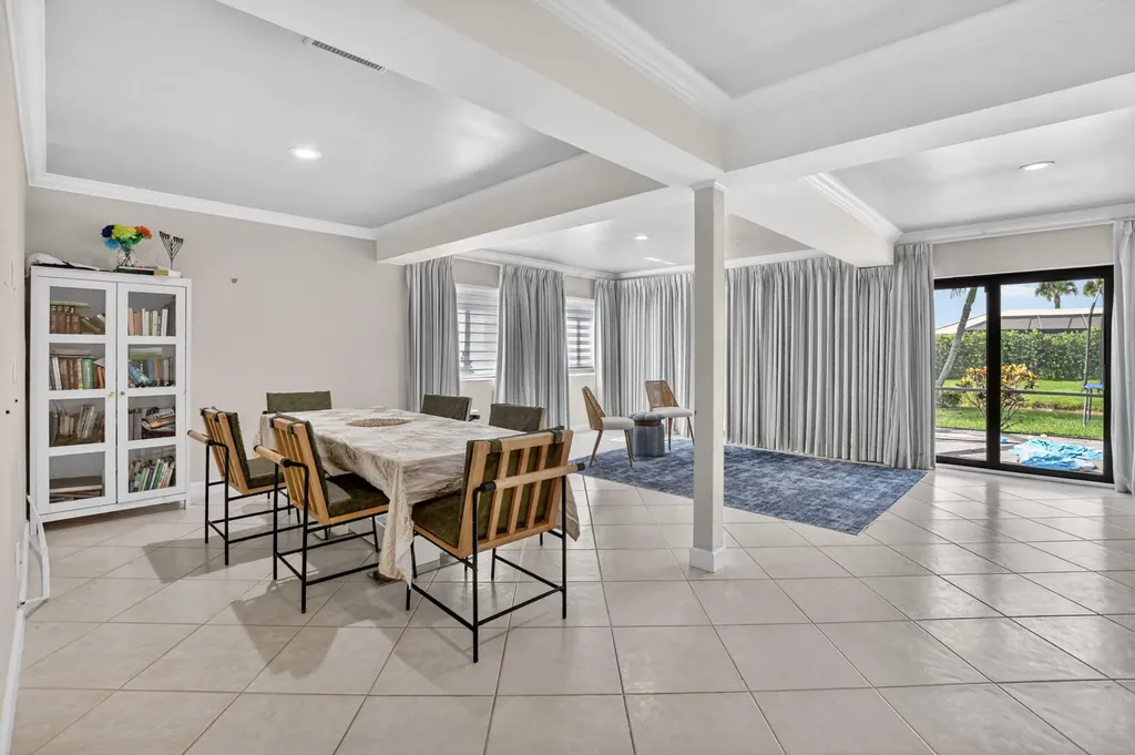 10065 Camelback Lane Boca Raton FL 33498