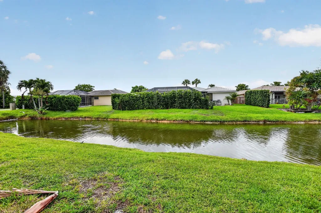 10065 Camelback Lane Boca Raton FL 33498