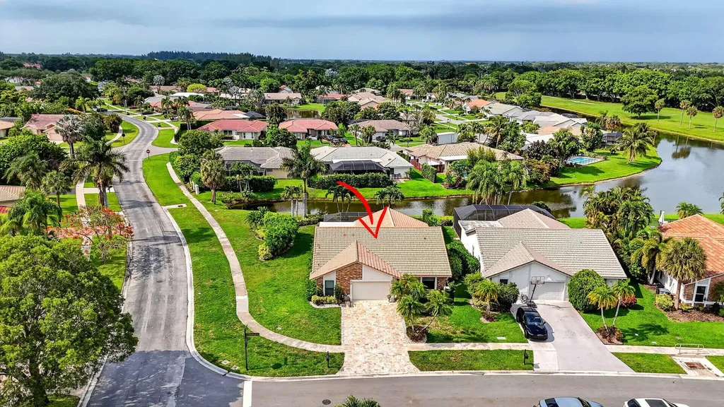 10065 Camelback Lane Boca Raton FL 33498