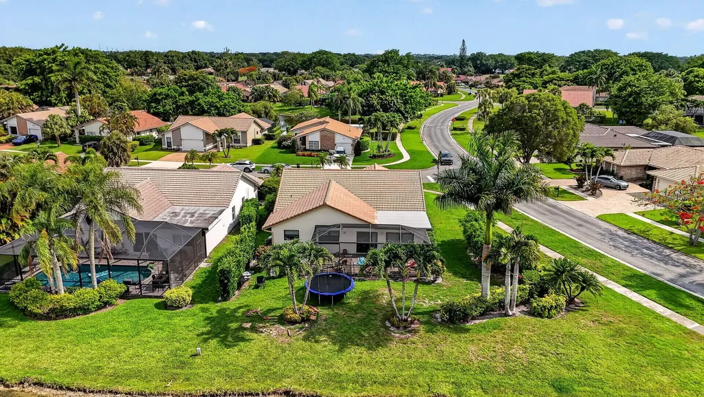 10065 Camelback Lane Boca Raton FL 33498