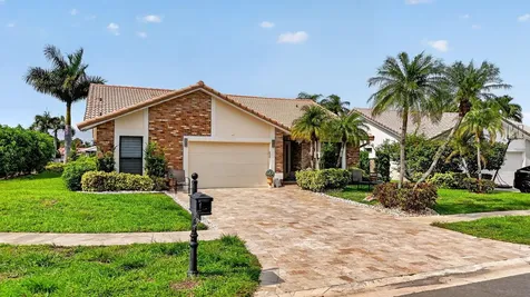 10065 Camelback Lane Boca Raton FL 33498