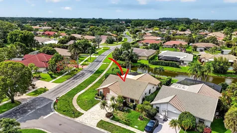 10065 Camelback Lane Boca Raton FL 33498