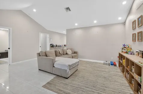 10065 Camelback Lane Boca Raton FL 33498