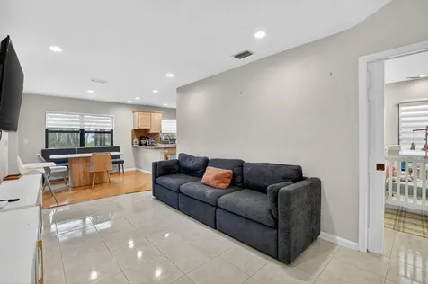 10065 Camelback Lane Boca Raton FL 33498