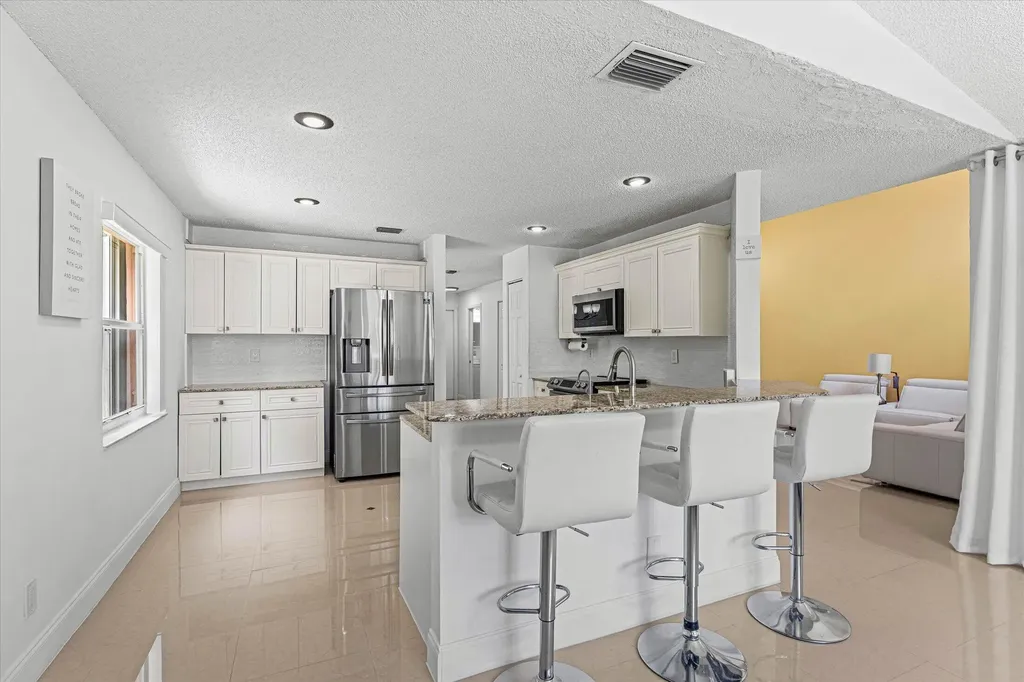 7044 Chesapeake Circle Boynton Beach FL 33436
