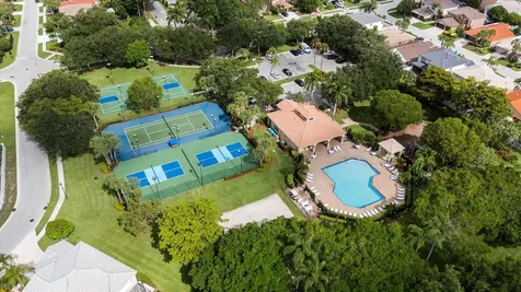 7044 Chesapeake Circle Boynton Beach FL 33436