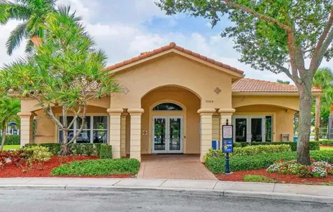7044 Chesapeake Circle Boynton Beach FL 33436