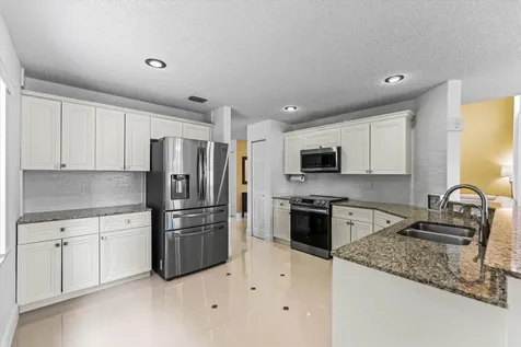 7044 Chesapeake Circle Boynton Beach FL 33436