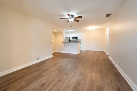 2906 S University Drive Davie FL 33328