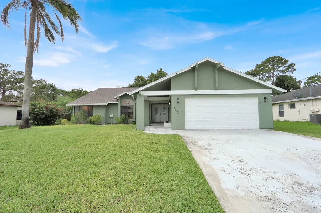 362 SE Crosspoint Drive Port St Lucie FL 34983
