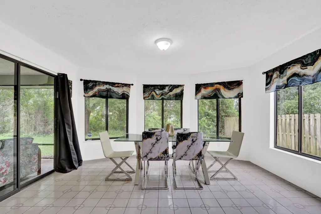362 SE Crosspoint Drive Port St Lucie FL 34983