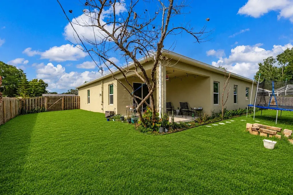 956 Claire Avenue Sebastian FL 32958