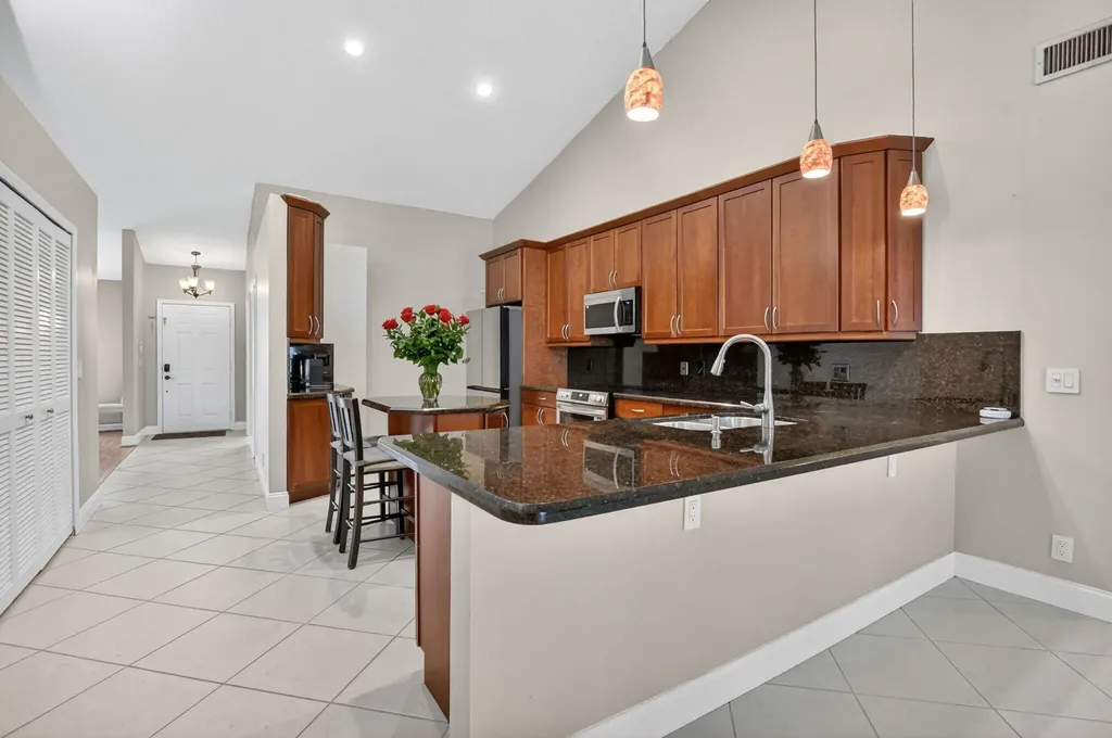 19536 Sea Pines Way Boca Raton FL 33498