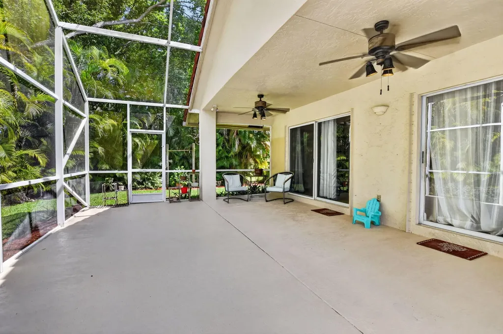 19536 Sea Pines Way Boca Raton FL 33498