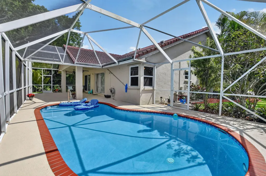 19536 Sea Pines Way Boca Raton FL 33498
