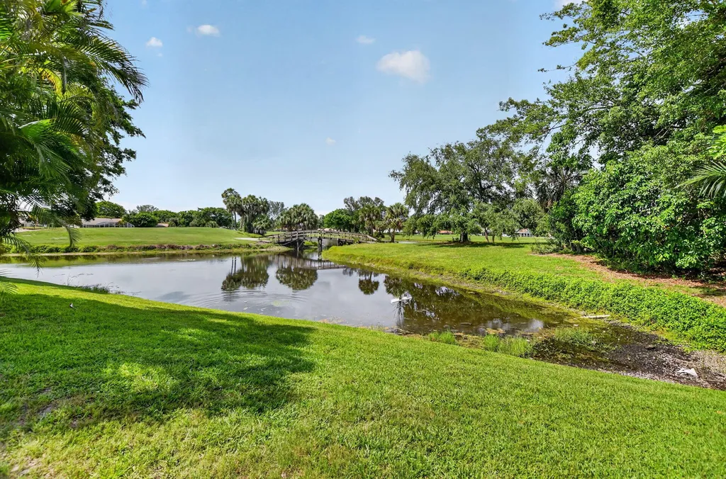 19536 Sea Pines Way Boca Raton FL 33498