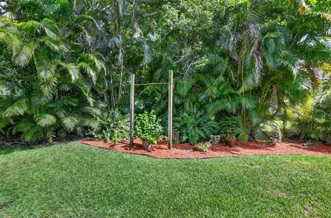 19536 Sea Pines Way Boca Raton FL 33498
