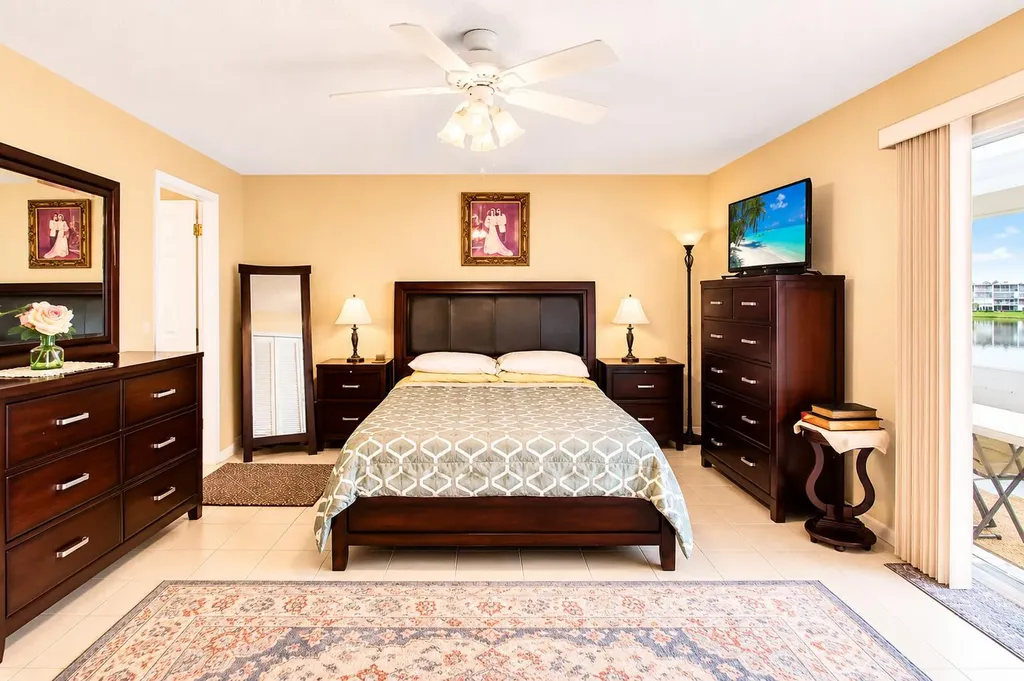 3008 Cornwall A Boca Raton FL 33434