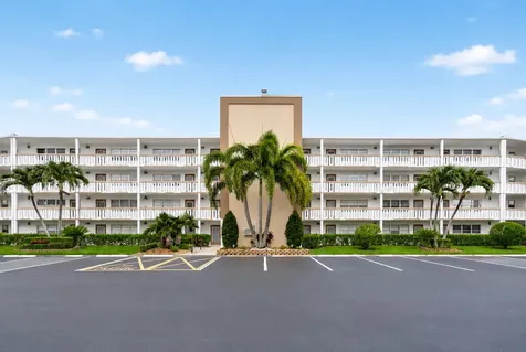 3008 Cornwall A Boca Raton FL 33434