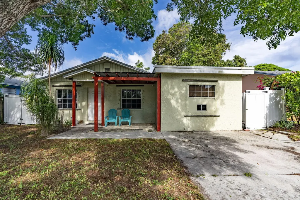 505 NW 7th Court Boynton Beach FL 33426