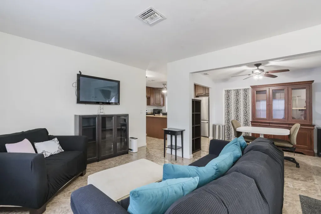 505 NW 7th Court Boynton Beach FL 33426