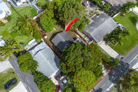 505 NW 7th Court Boynton Beach FL 33426