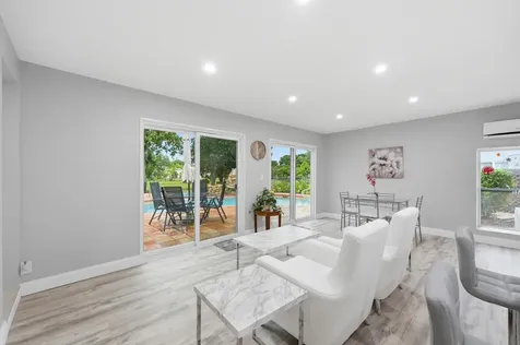 8386 Shadow Wood Boulevard Coral Springs FL 33071