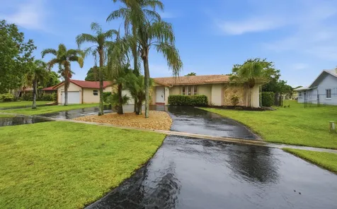 8386 Shadow Wood Boulevard Coral Springs FL 33071