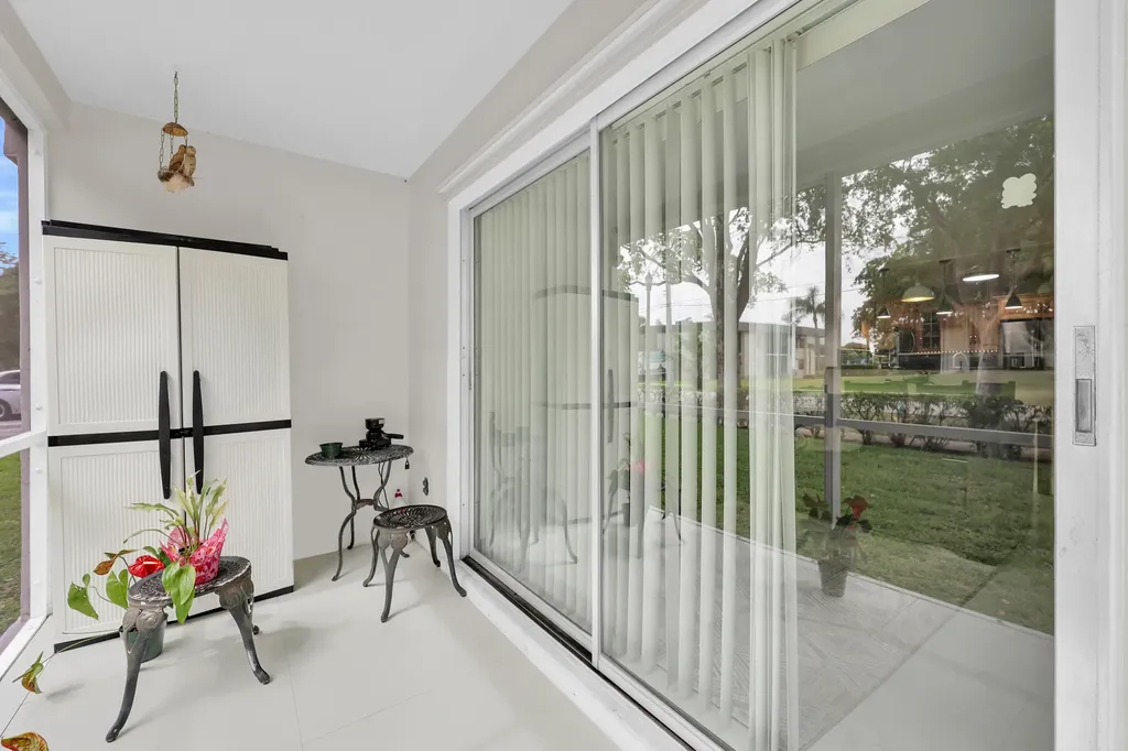 899 SE 2nd Avenue Deerfield Beach FL 33441
